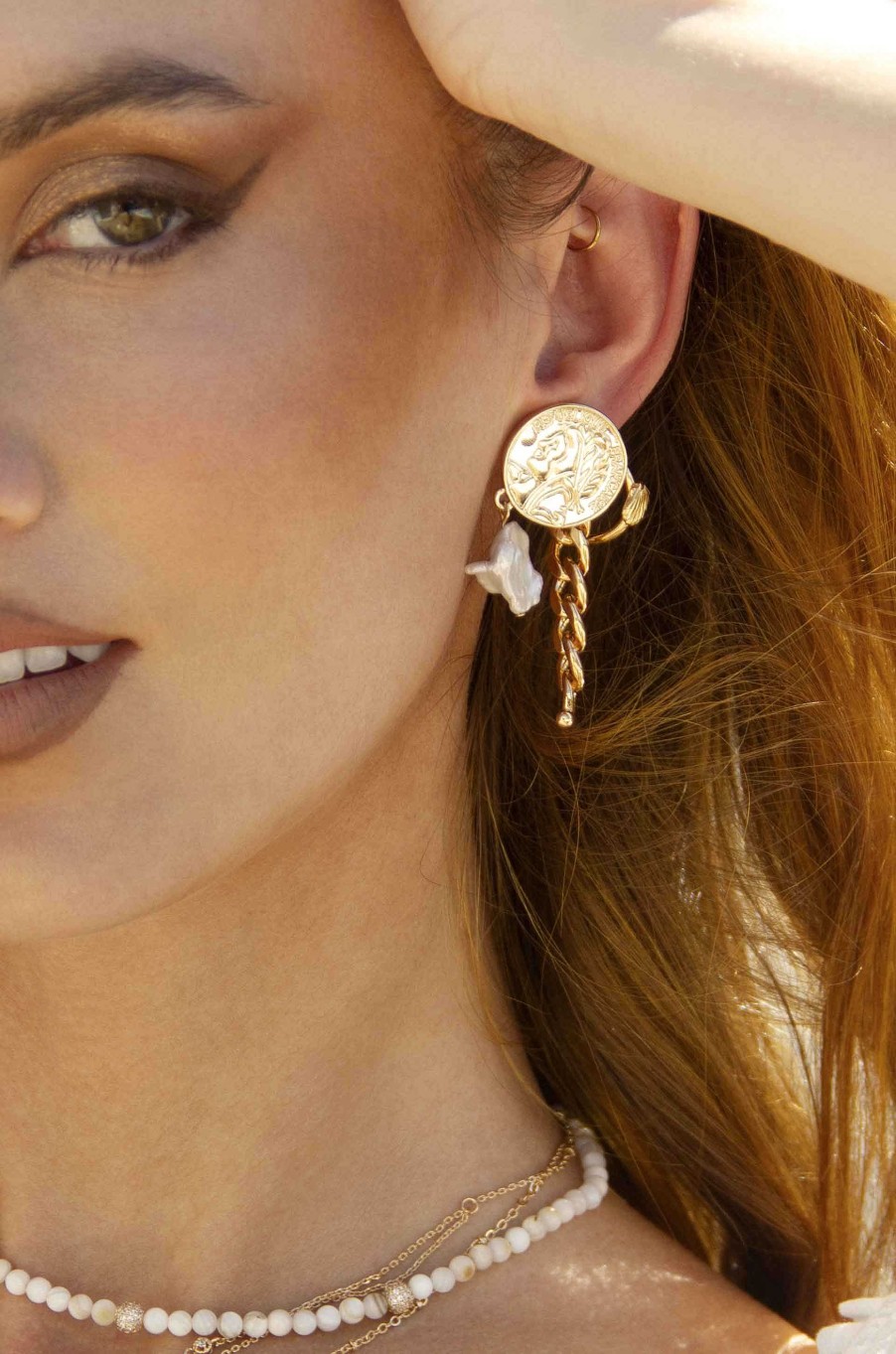 Earrings Ettika | Ancient Coin And Pearl Charm 18K Gold Plated Drop Earrings