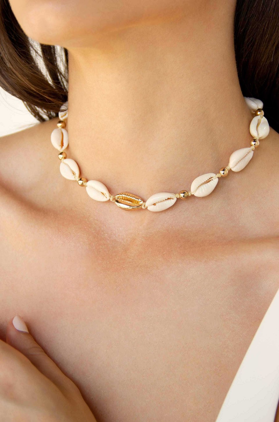 Necklaces Ettika | Out To Sea Cowrie Shell & 18Kt Gold Plated Necklace