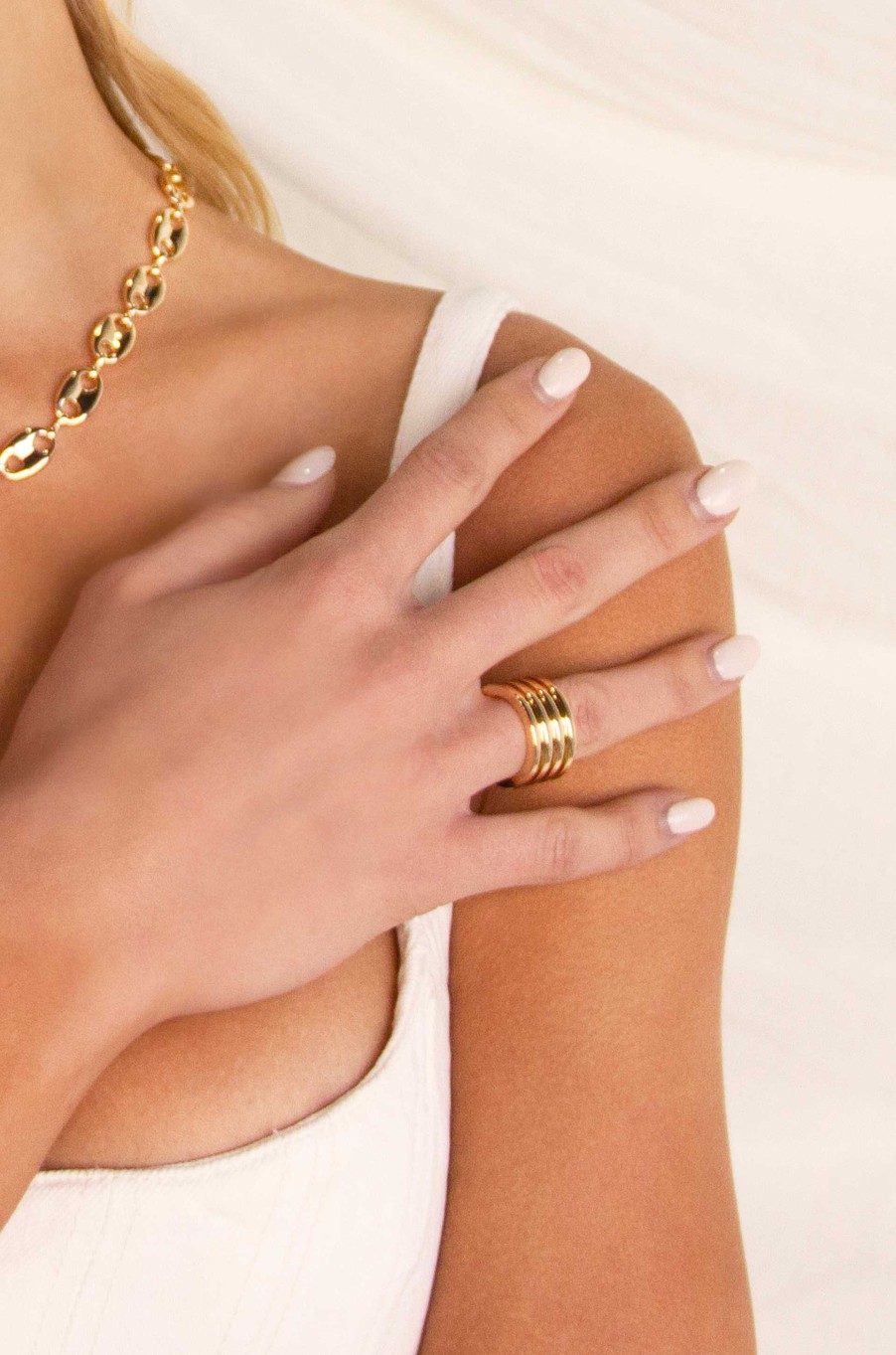 Rings Ettika | The Only Essential 18K Gold Plated Ring