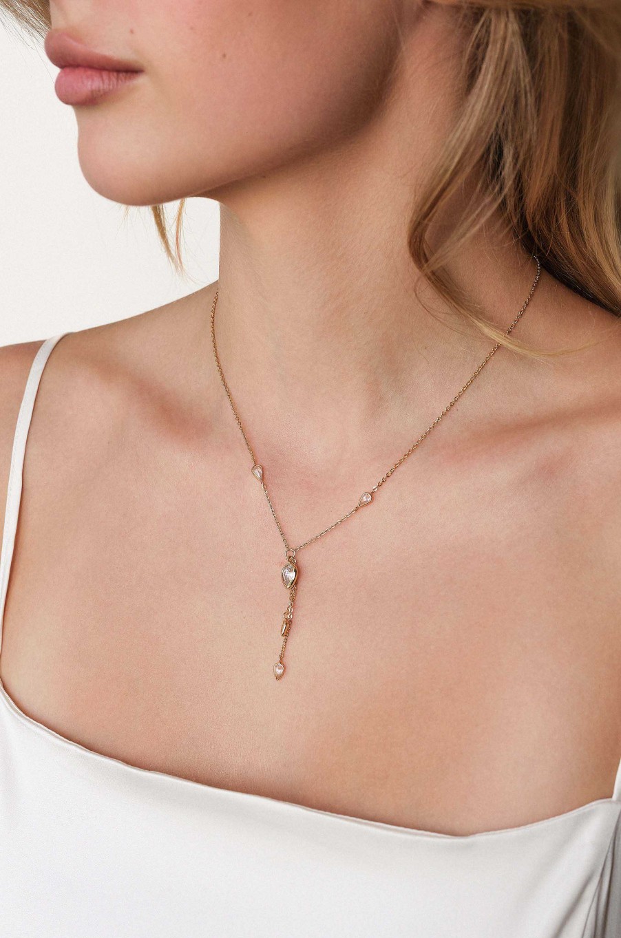 Necklaces Ettika | Dangling Bezel Crystal Chain 18K Gold Plated Lariat Necklace